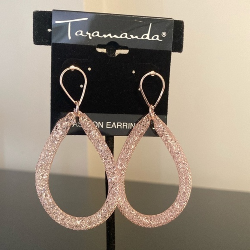 Taramanda Sparkling Pink Teardrop Earrings